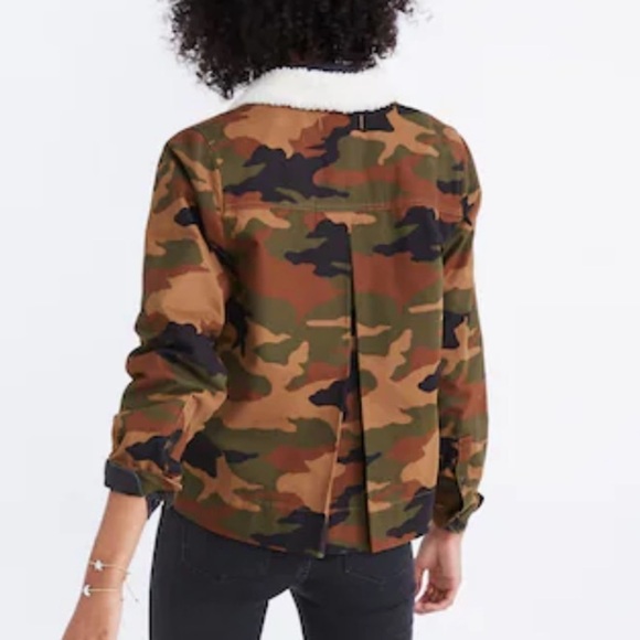 MADEWELL Northward Cropped Army Jacket in Cottontail Camo: Sherpa Edition - Picture 11 of 13